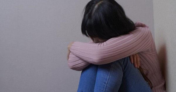 乾富策略 阿尔茨海默病者逐渐增多，医生提醒：55岁后，尽量改掉4个坏习惯